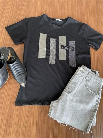 Vogue Yazı Detaylı Taş İşlemeli Tshirt (Siyah)