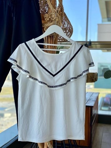 Volan Detaylı Sırtı V Yaka Tshirt  (EKRU)