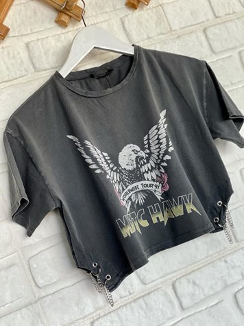 Yanları Zincir Detaylı Baskılı Tshirt