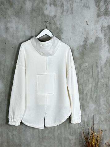 Yazı Baskılı Tasarım Model Kadın Sweat (Beyaz)