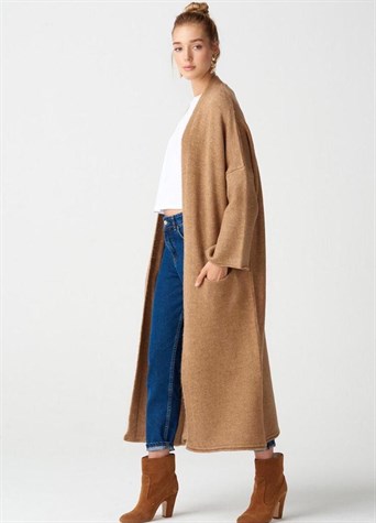 Yumoş Kumaş Kimono Kollu Cepli Uzun Hırka (KARAMEL)