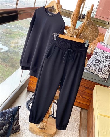 Yumuşak Dokulu Esnek Sweatshirt (SİYAH)