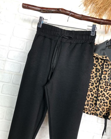 Yumuşak Dokulu Jogger Pantolon