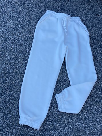 Yumuşak Dokulu Joggıng Eşofman(Beyaz)