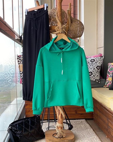 Yumuşak Dokulu Kapşonlu Esnek Sweatshirt (ÇAĞLA)