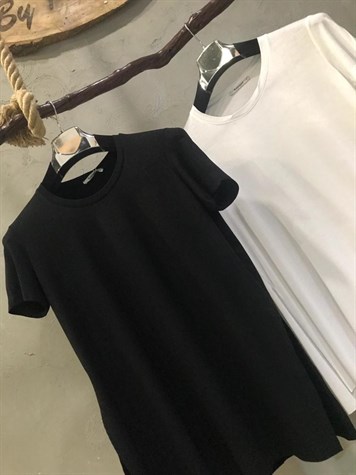 Yuvarlak Yaka Yanı Yırtmaçlı Tshirt (BEYAZ&SİYAH)