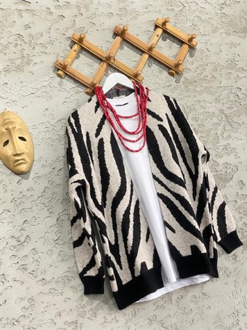 Zebra Desen Yumoş Hırka (Siyah)