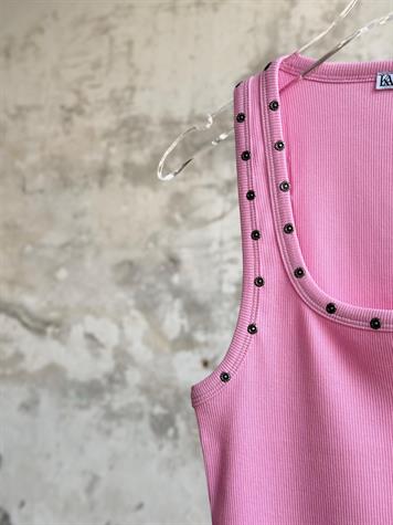 Zımba Detaylı Kare Yaka Atlet (Pembe)