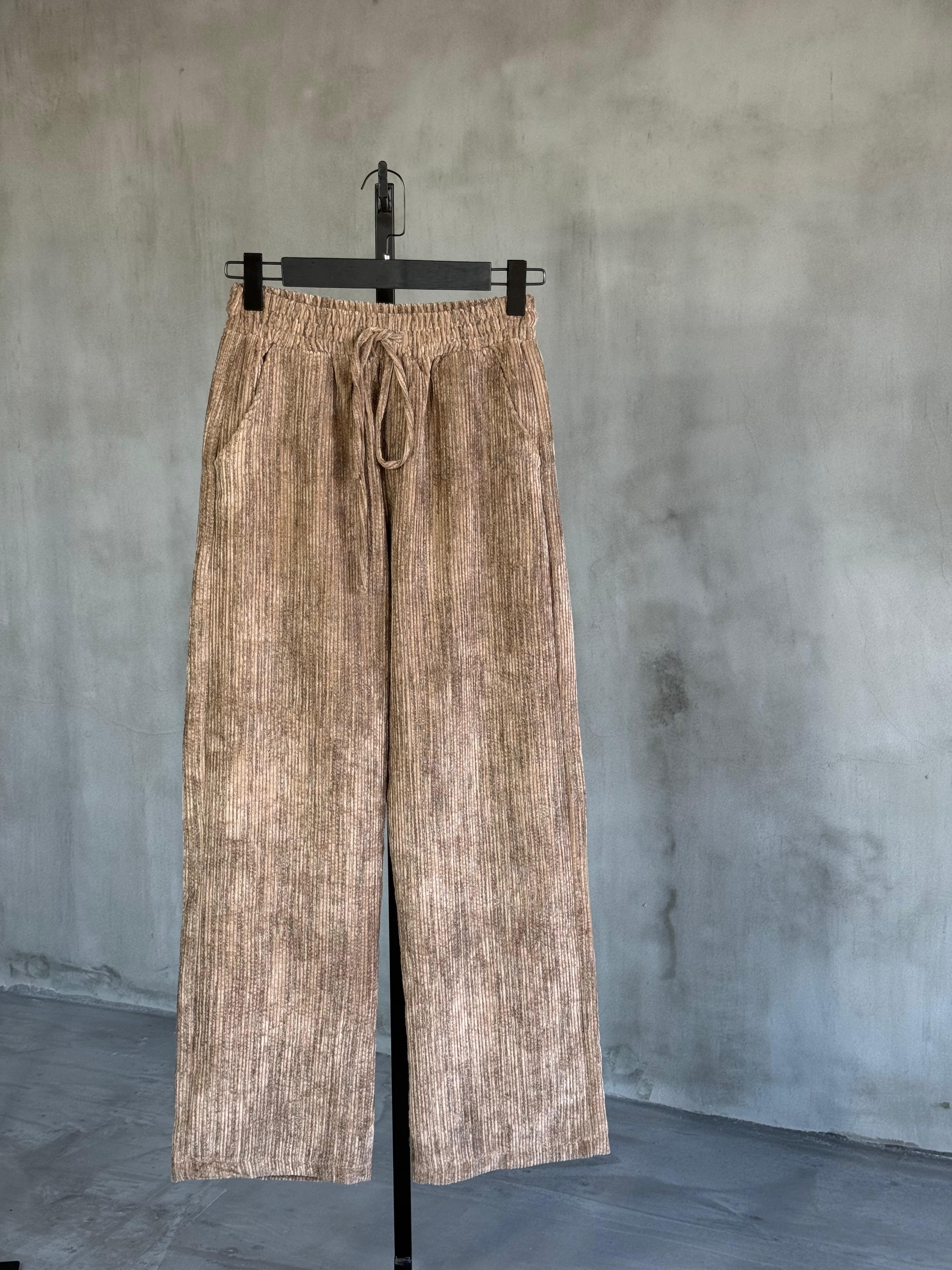 Bel Lastikli Yansımalı Kadife Pantolon (Sütlü Kahve)