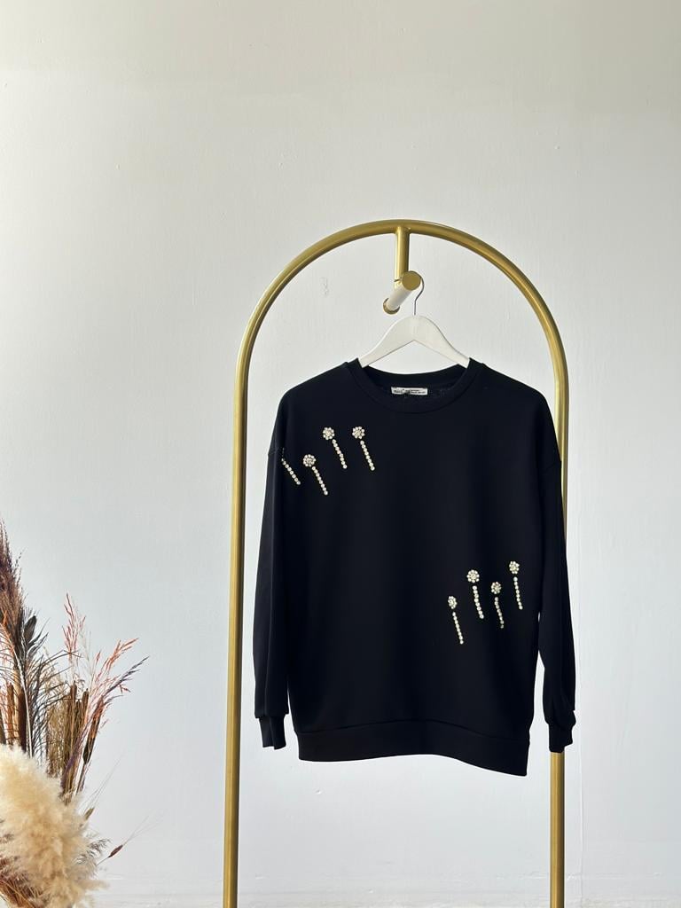 Çiçek Desenli Kristal Taş İşçilikli Sweat (Siyah)