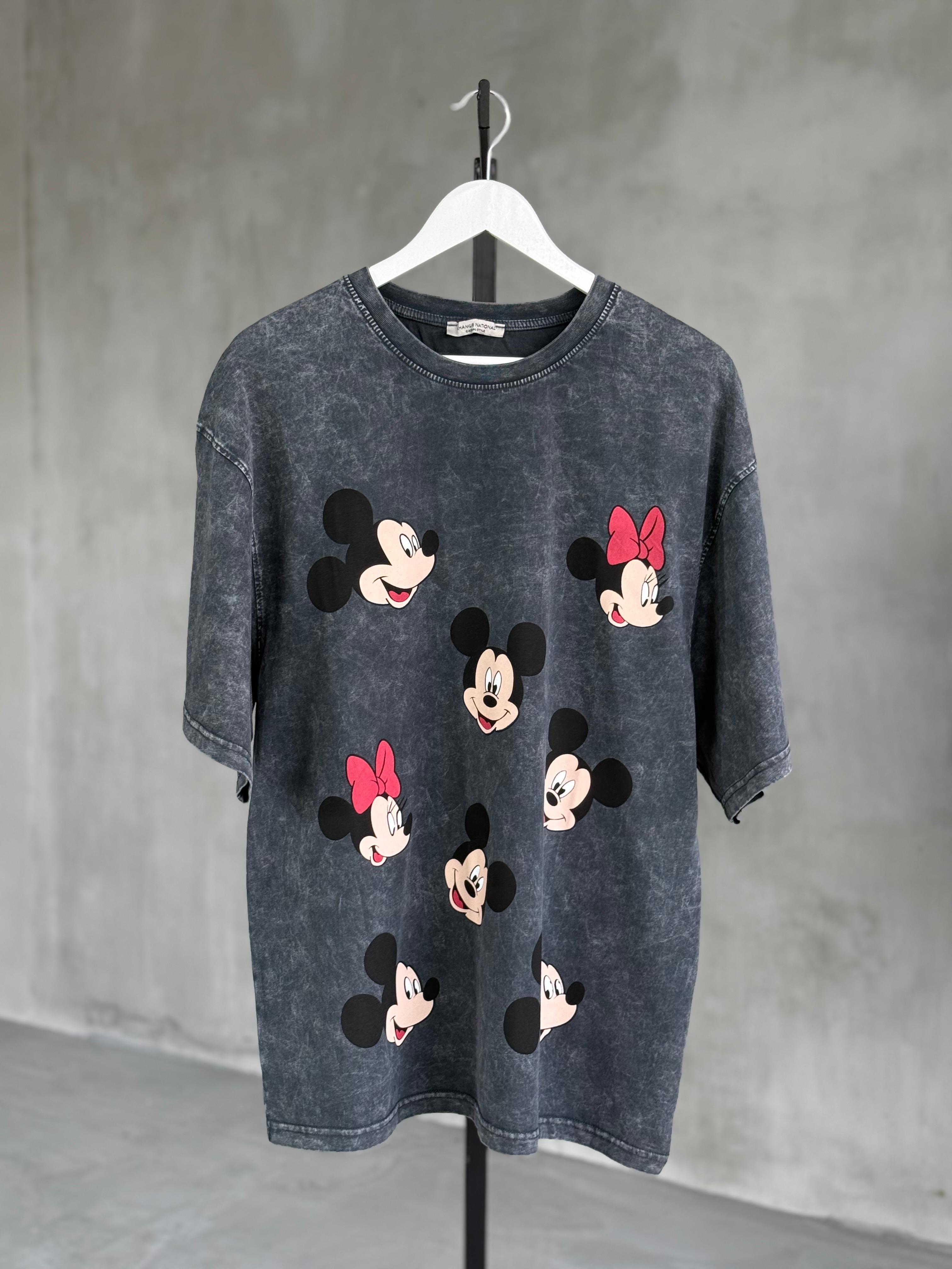 Çoklu Mickey Baskılı Taş Yıkama Oversize Dokuma Tişört (Antrasit)