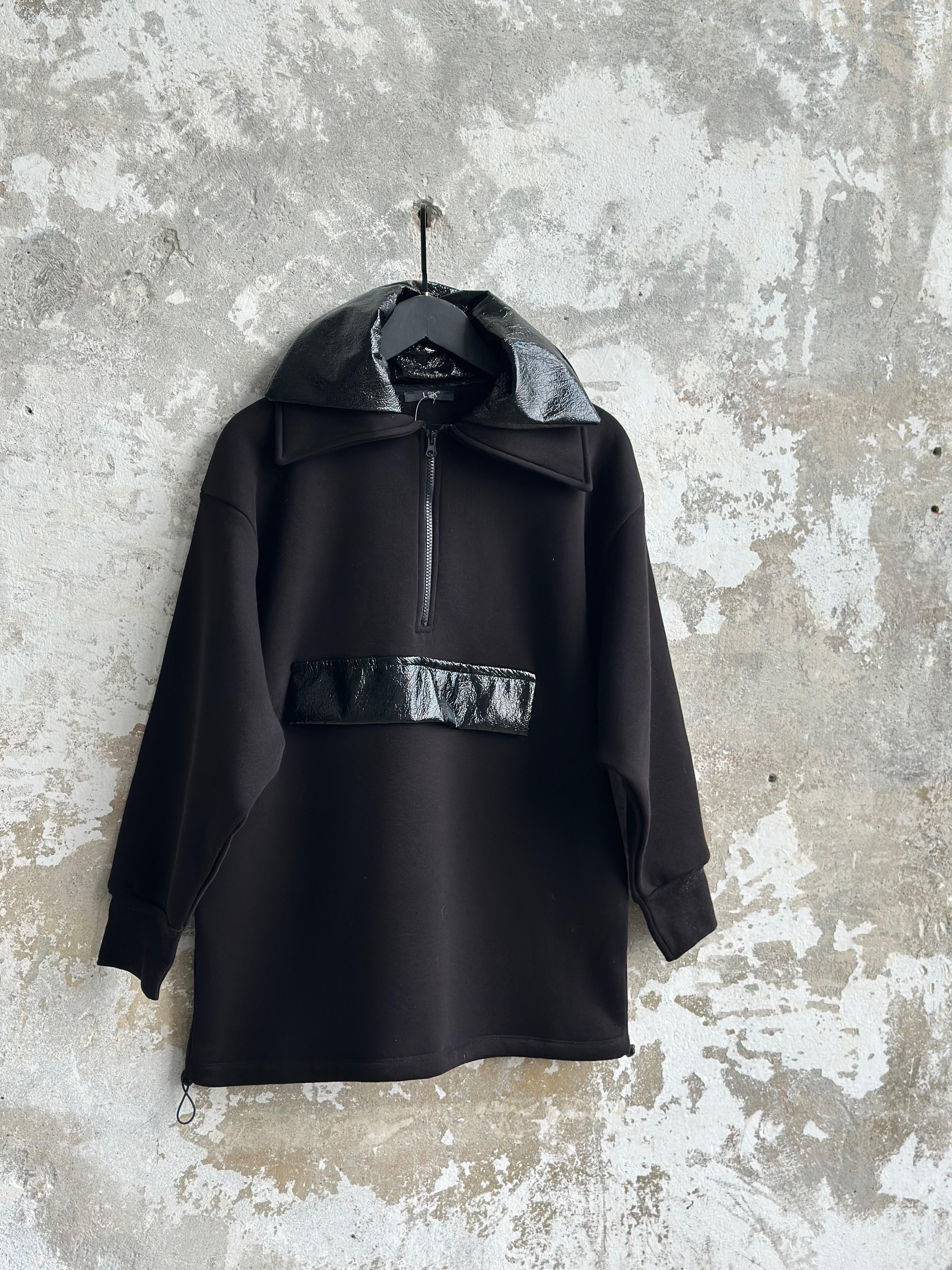 Deri Detaylı Yarım Fermuarlı Tunik Sweat (Siyah)