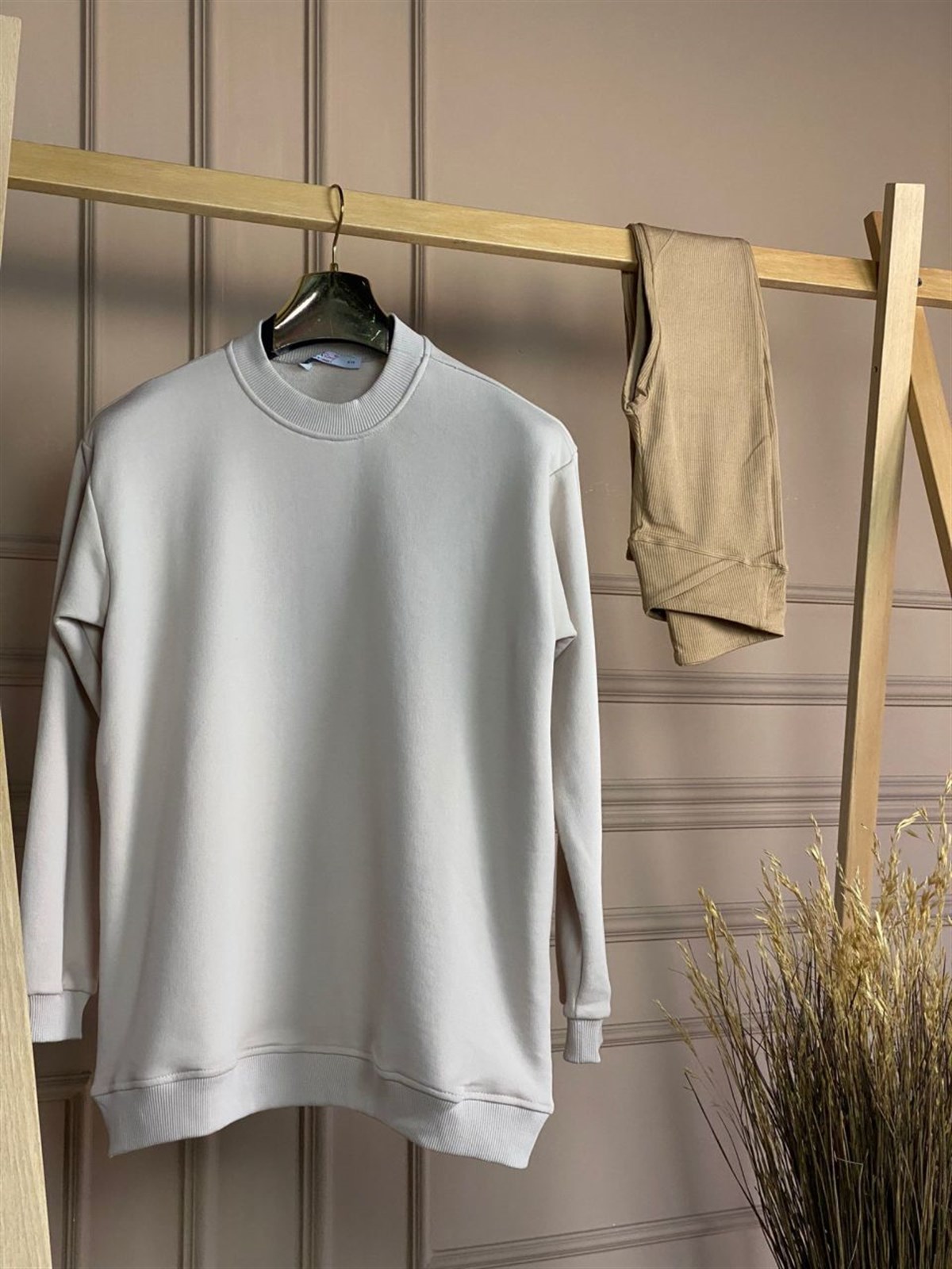 Eteği Lastikli Oversize Sweat (Bej)