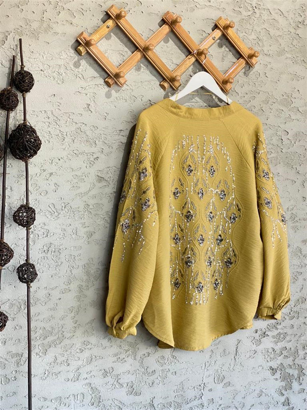Full Payet İşlemeli Özel Tasarım Kimono (Hardal Sarı)
