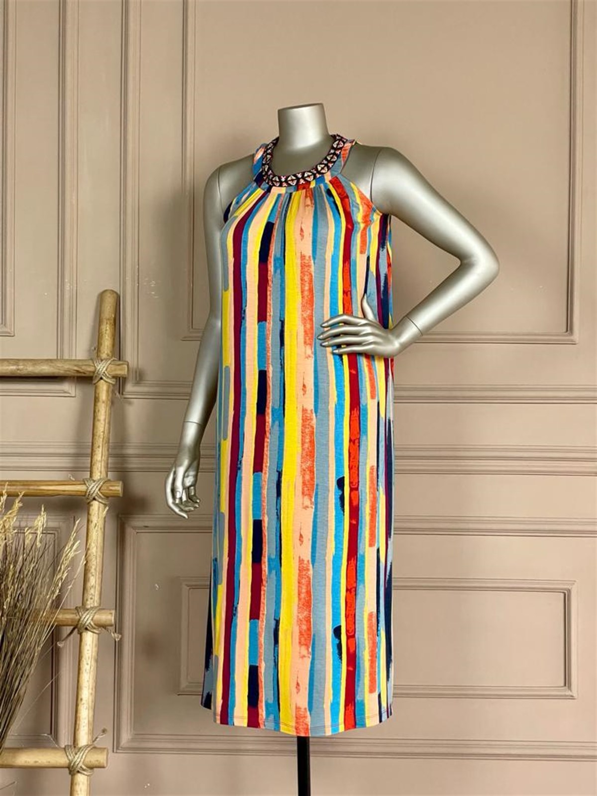 Halter Yaka Midi Boy Elbise