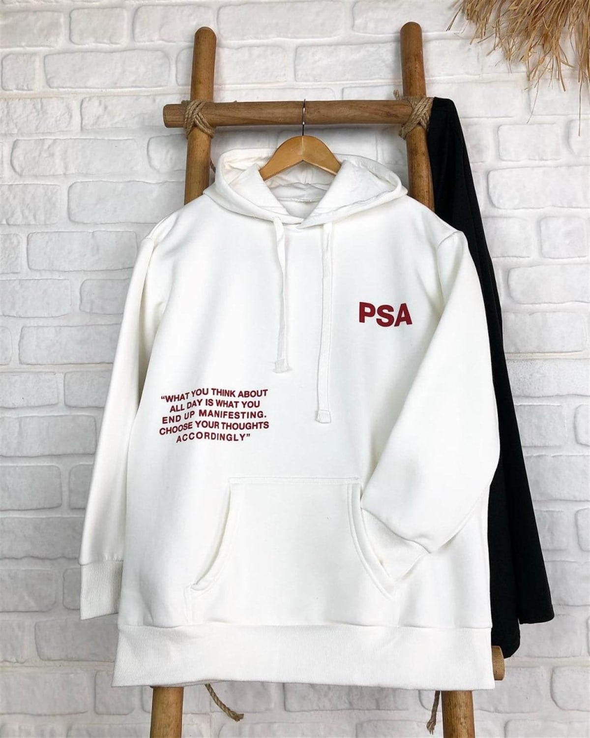 Kapşonlu Kanguru Cepli Sweatshirt