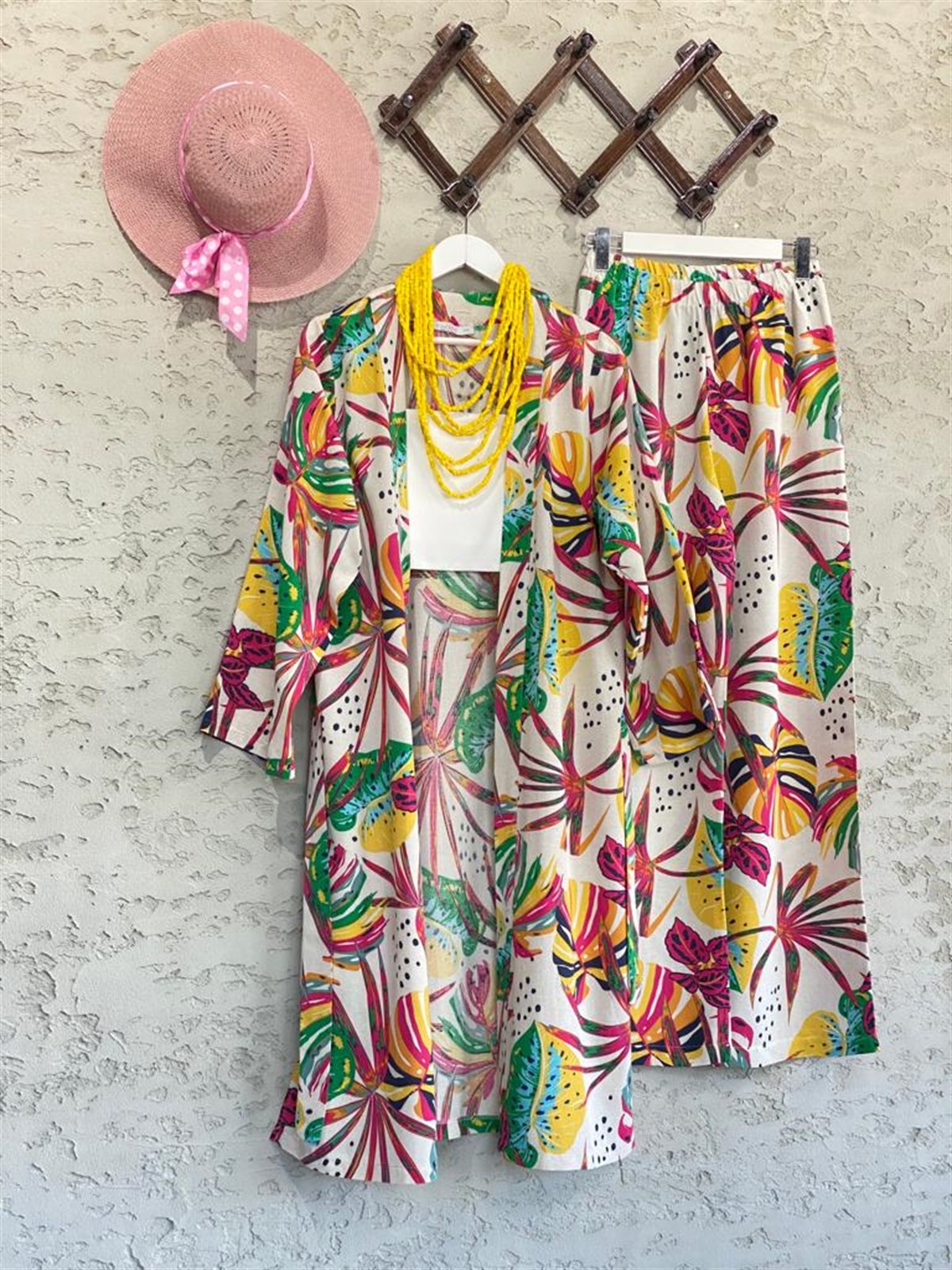 Keten Renkli Palmiye Desenli Ekru Kimono