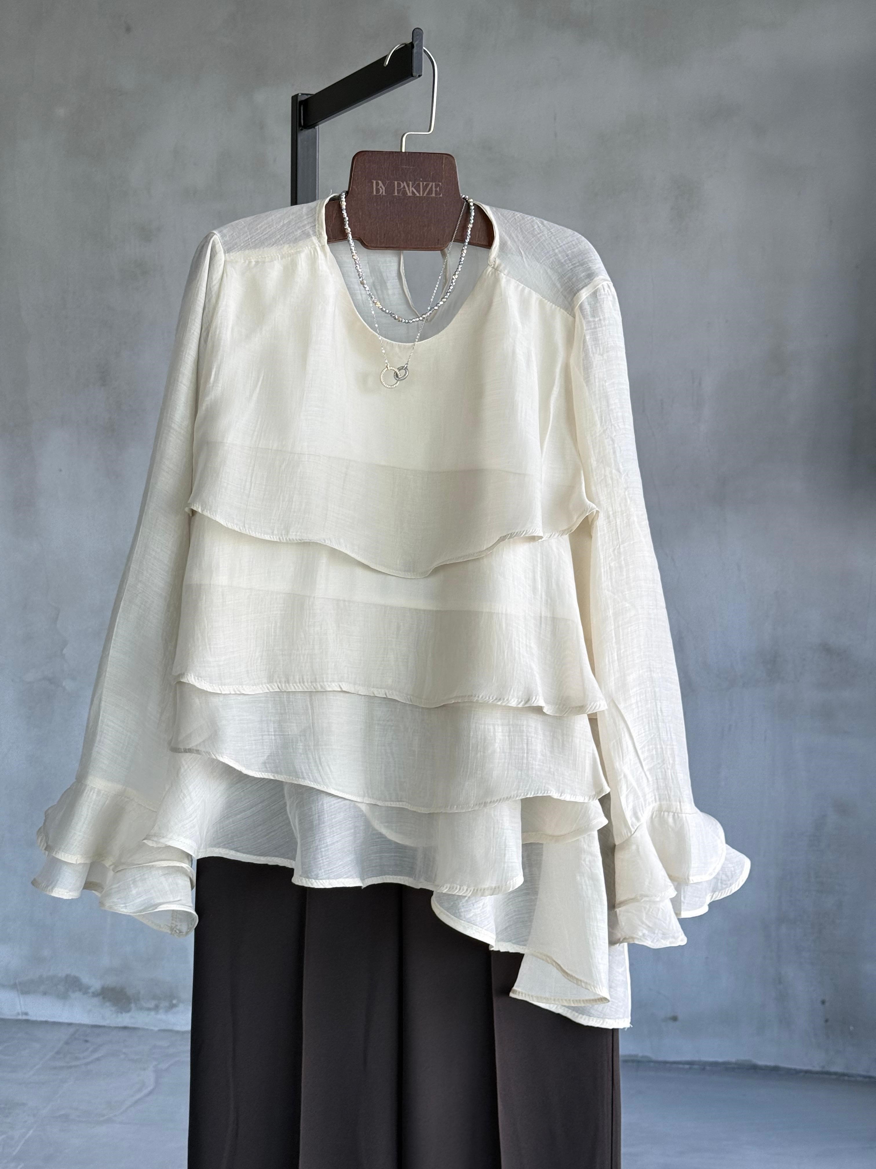 Kol Fırfır Detaylı Bluz (Taş)