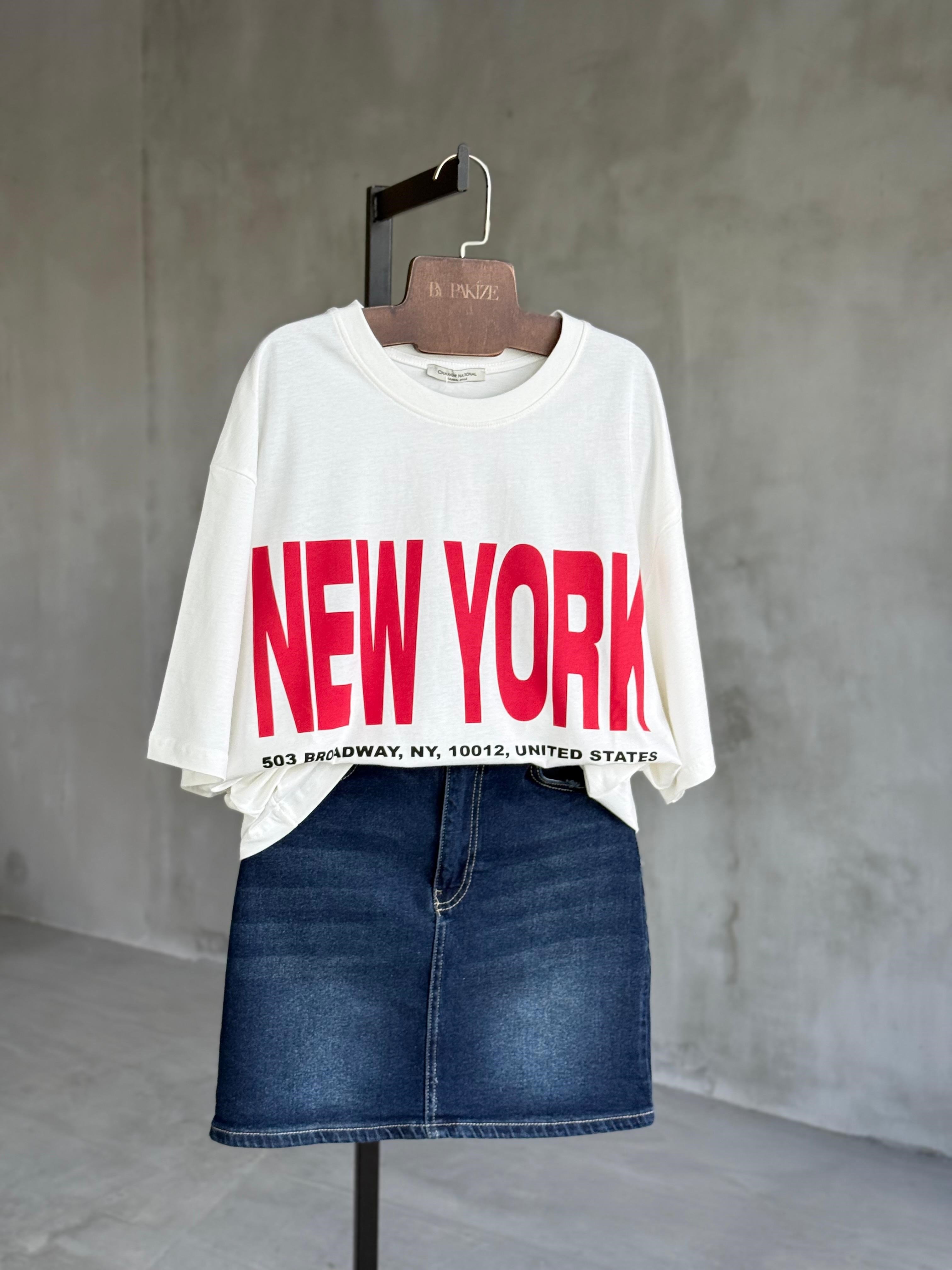 New York Baskılı Oversize Tişört (Beyaz)