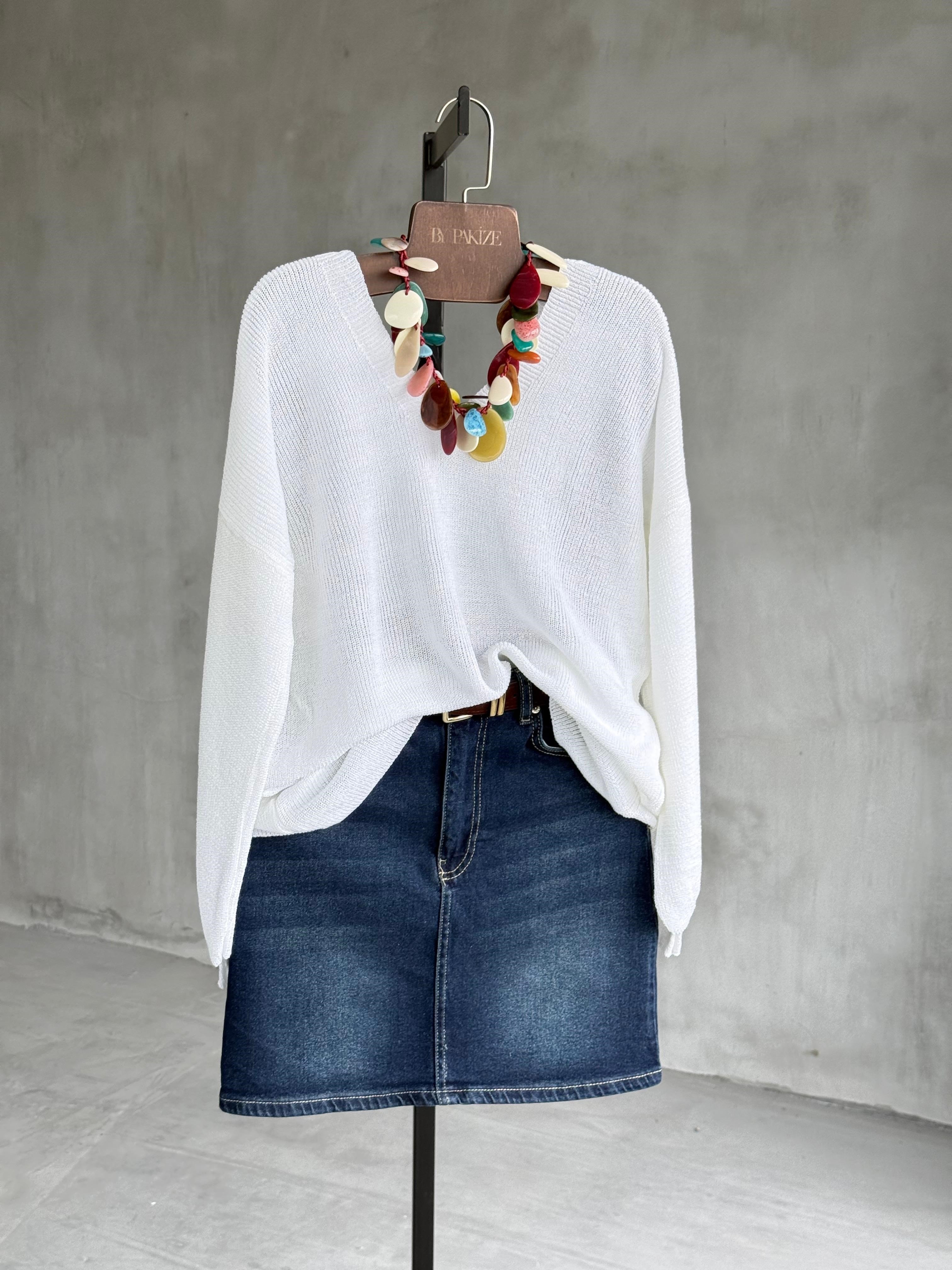 Ön Arka V Yaka Balon Kol Lüks Merserize Salaş Kazak (Beyaz)