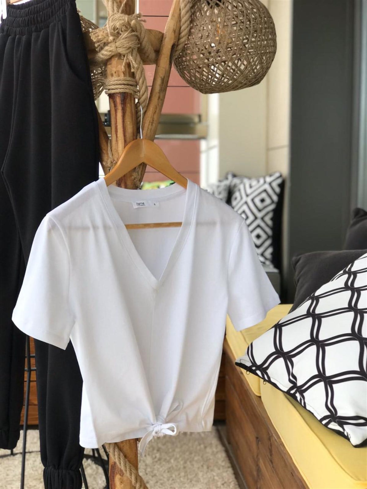 Önden Bağlamalı Penye basic Tshirt (BEYAZ)