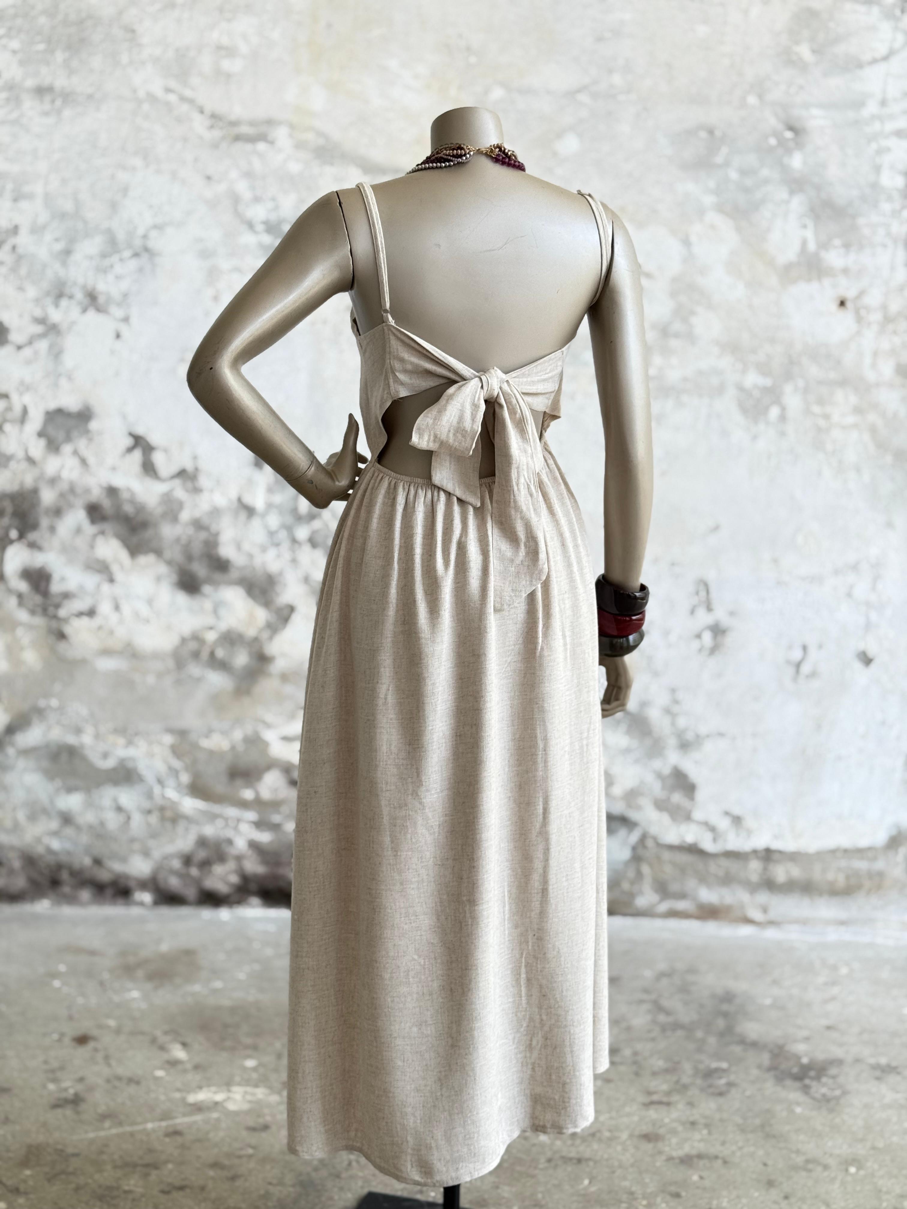 Organik Keten Kumaş Sırt Bağlama Detaylı Elbise (Natural)