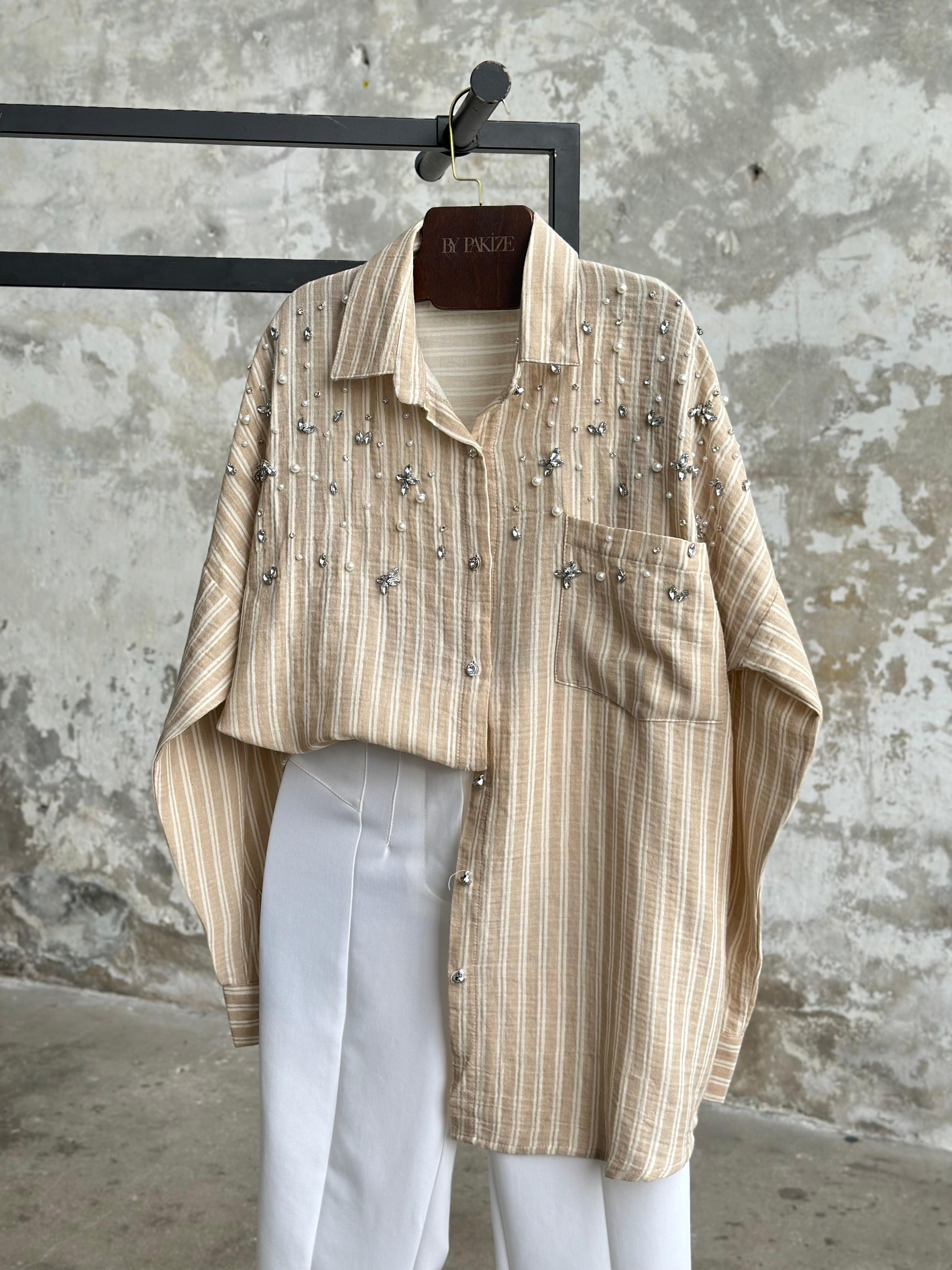 Oversize İnci Taş İşçilikli Çizgili Gömlek (Bej)