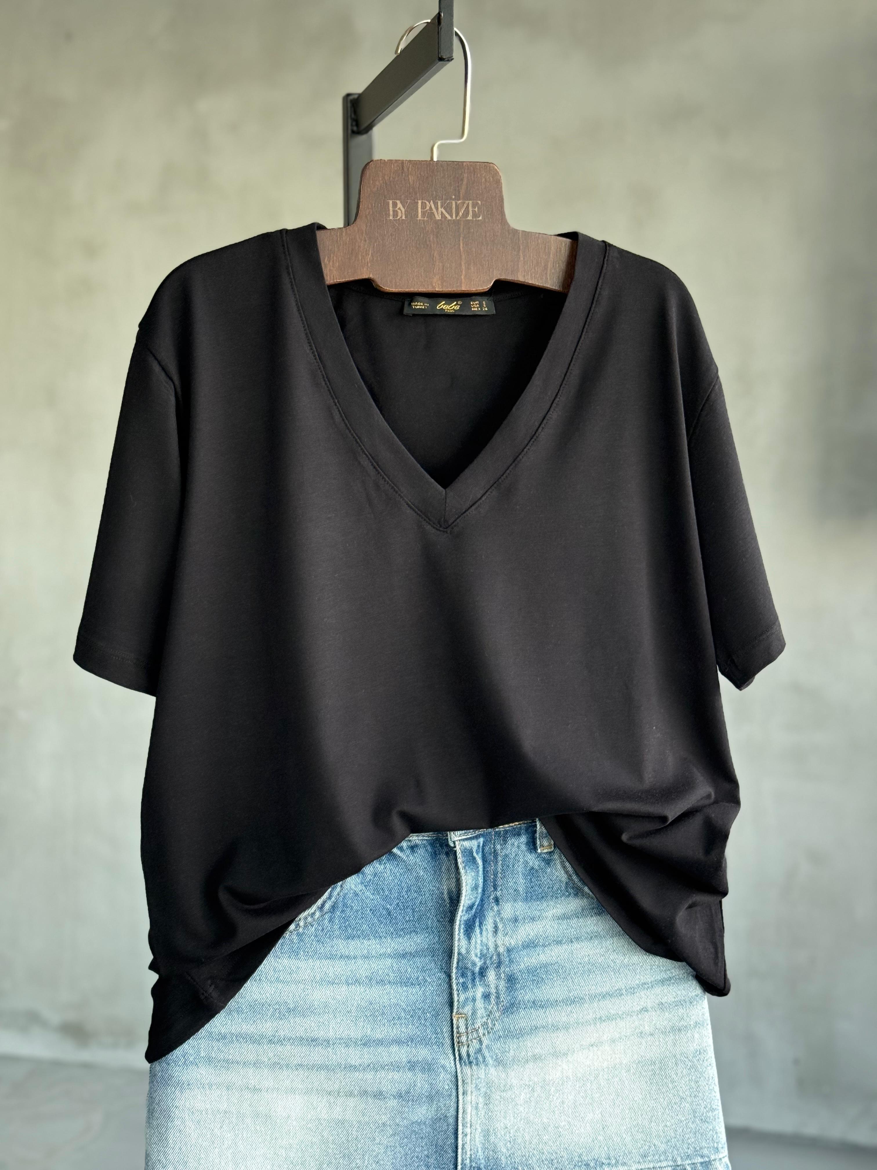 Oys V Yaka Basic Tişört (Siyah)