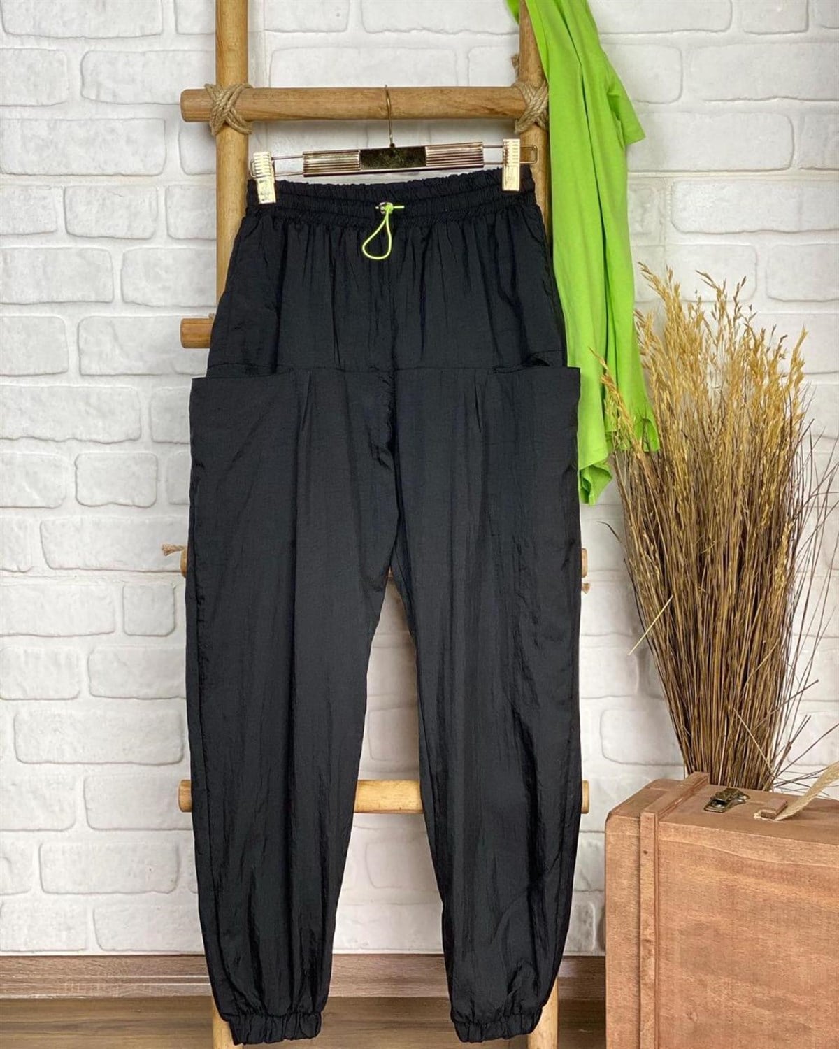 Paraşüt Kumaş Eşofman Pantolon (SİYAH)