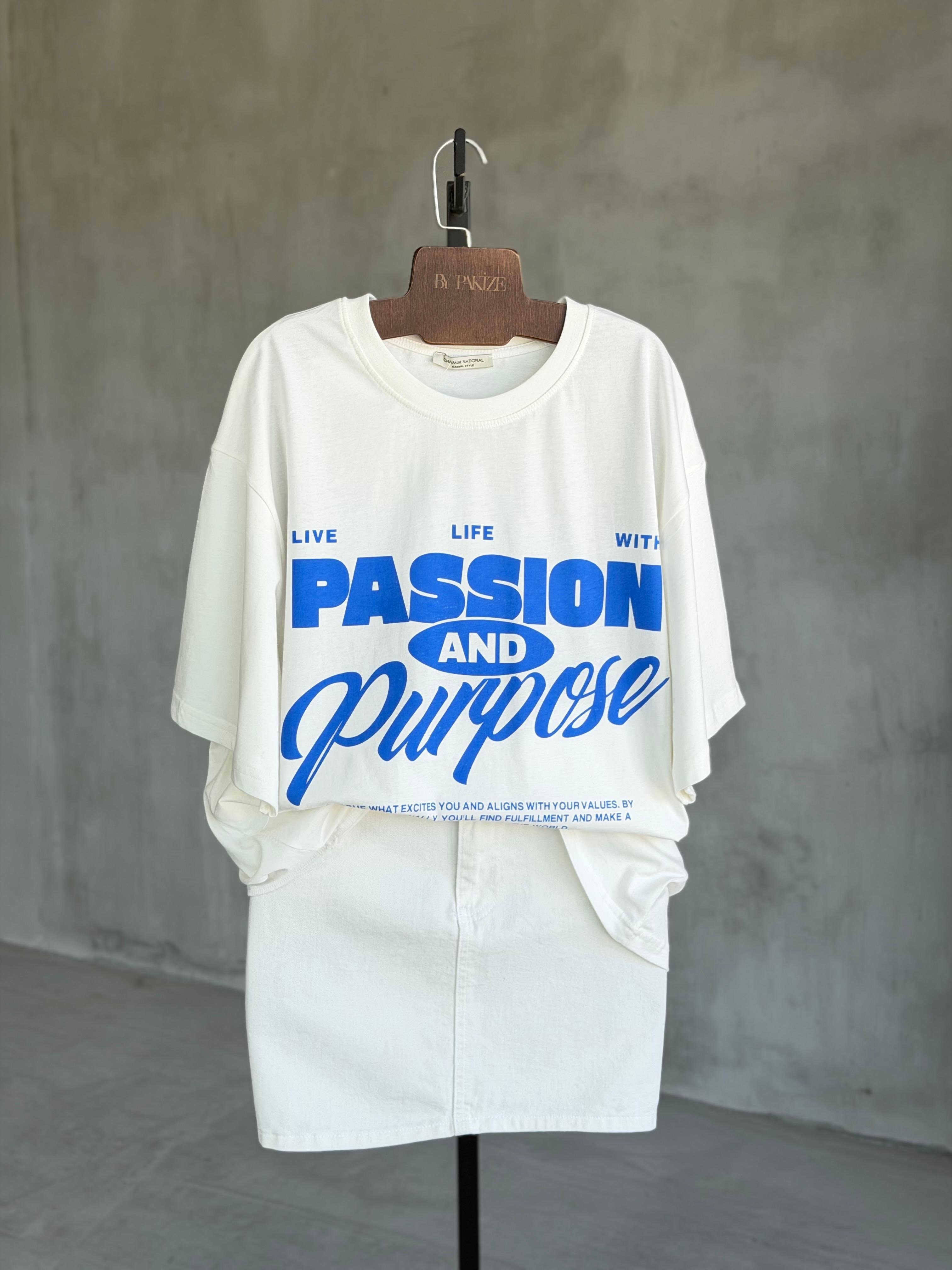 Passion Mavi Yazı Baskılı Oversize Dokuma Tişört (Beyaz)