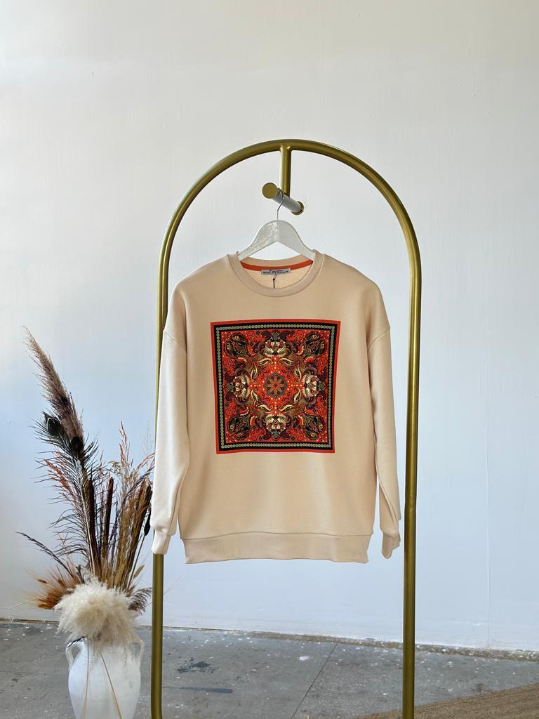 Pul Payet İşlemeli Etnik Desenli Sweat (Bej)