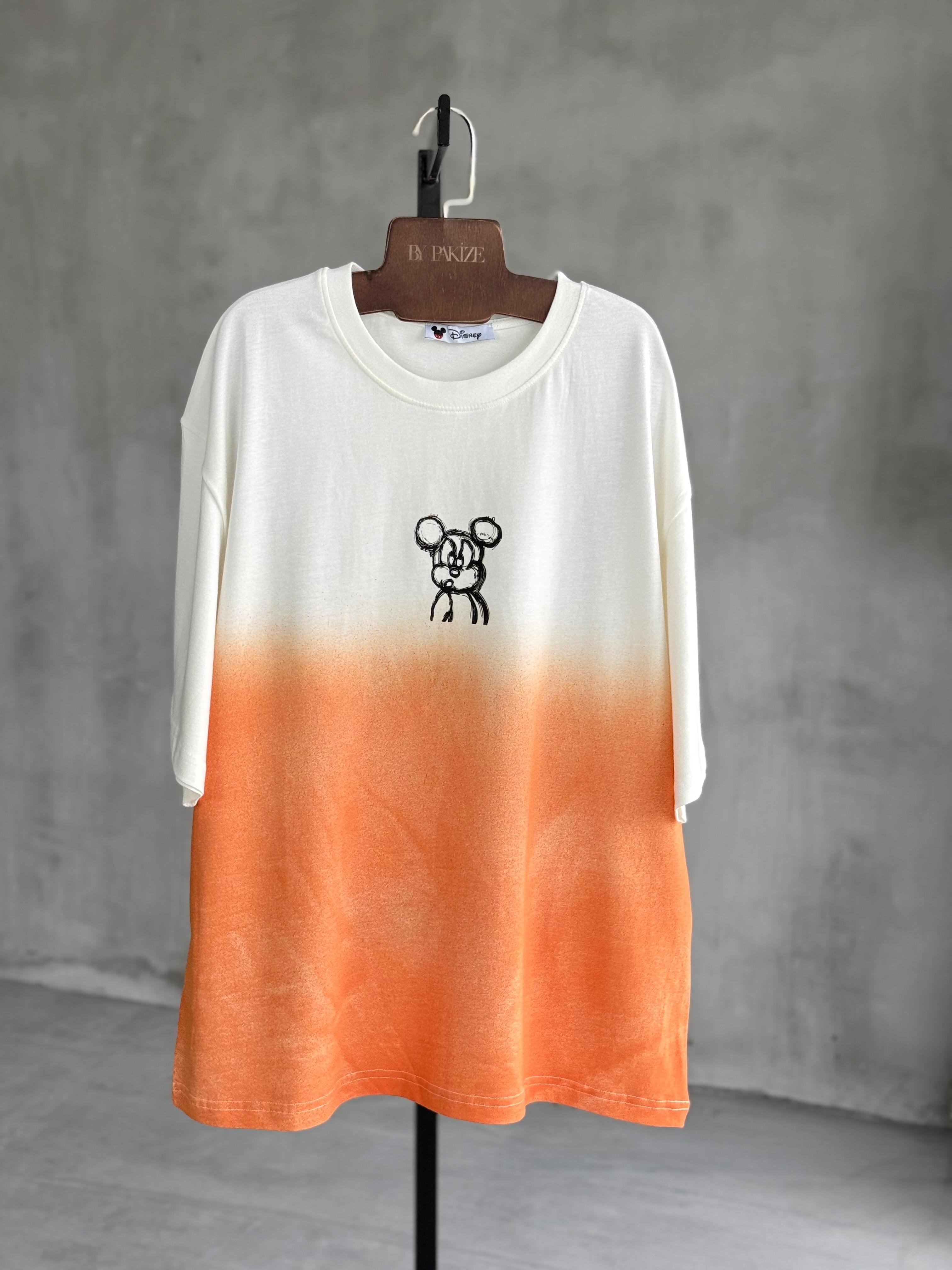 Sırt Baskı Detaylı Taş Yıkama Oversize Tişört (Turuncu)