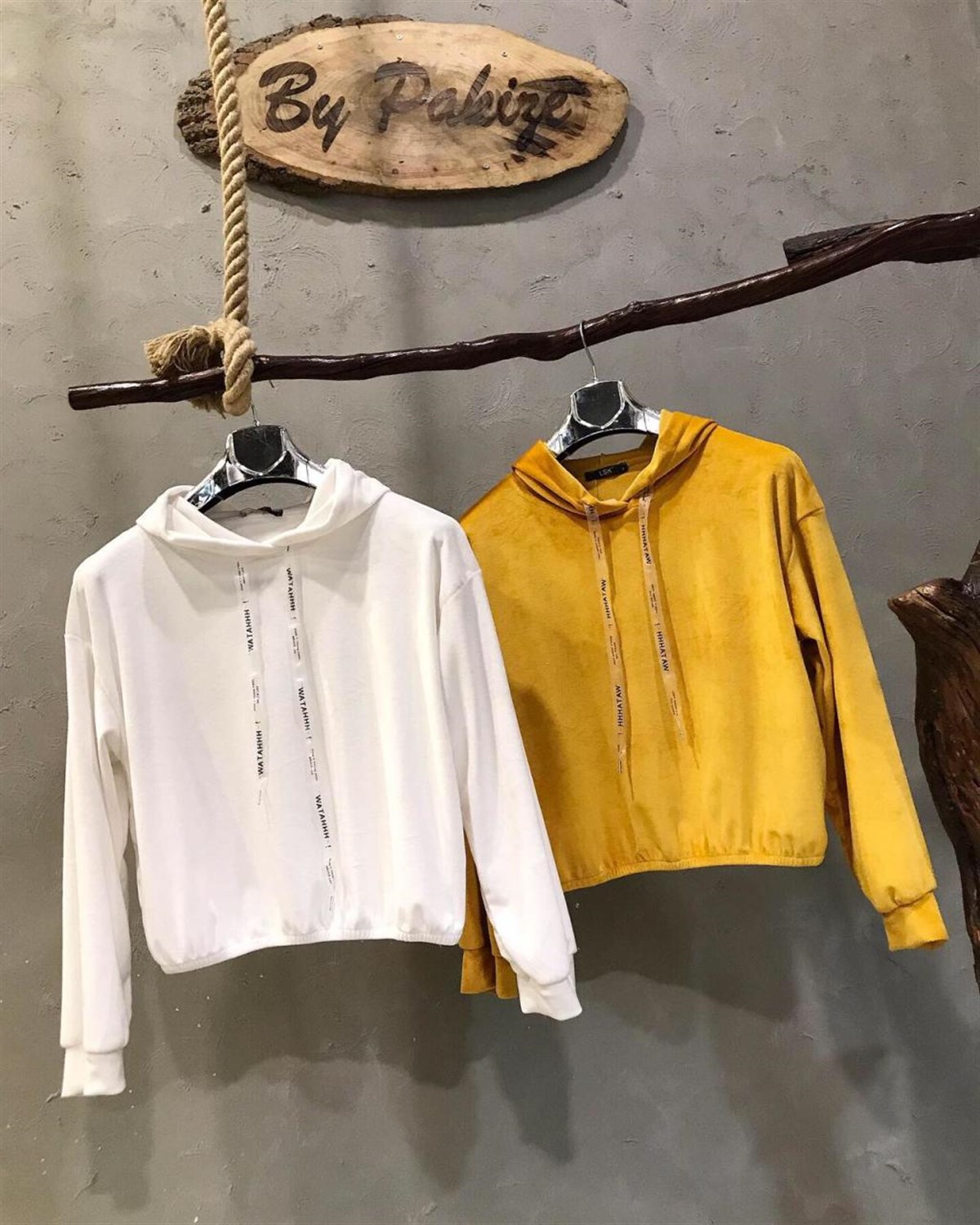 Süet Kadife Kumaş Kapşonlu Sweatshirt (EKRU&HARDAL)