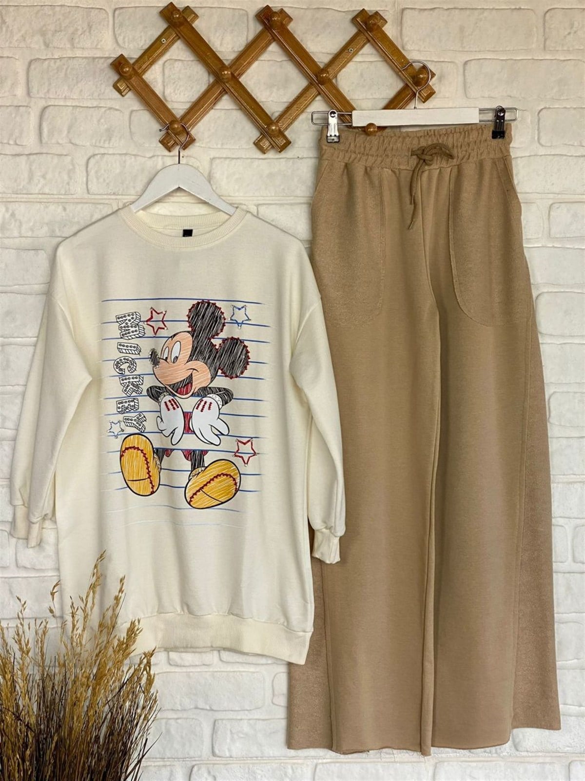 Taş İşlemeli Mickey Baskılı Tunik Sweat (Beyaz)