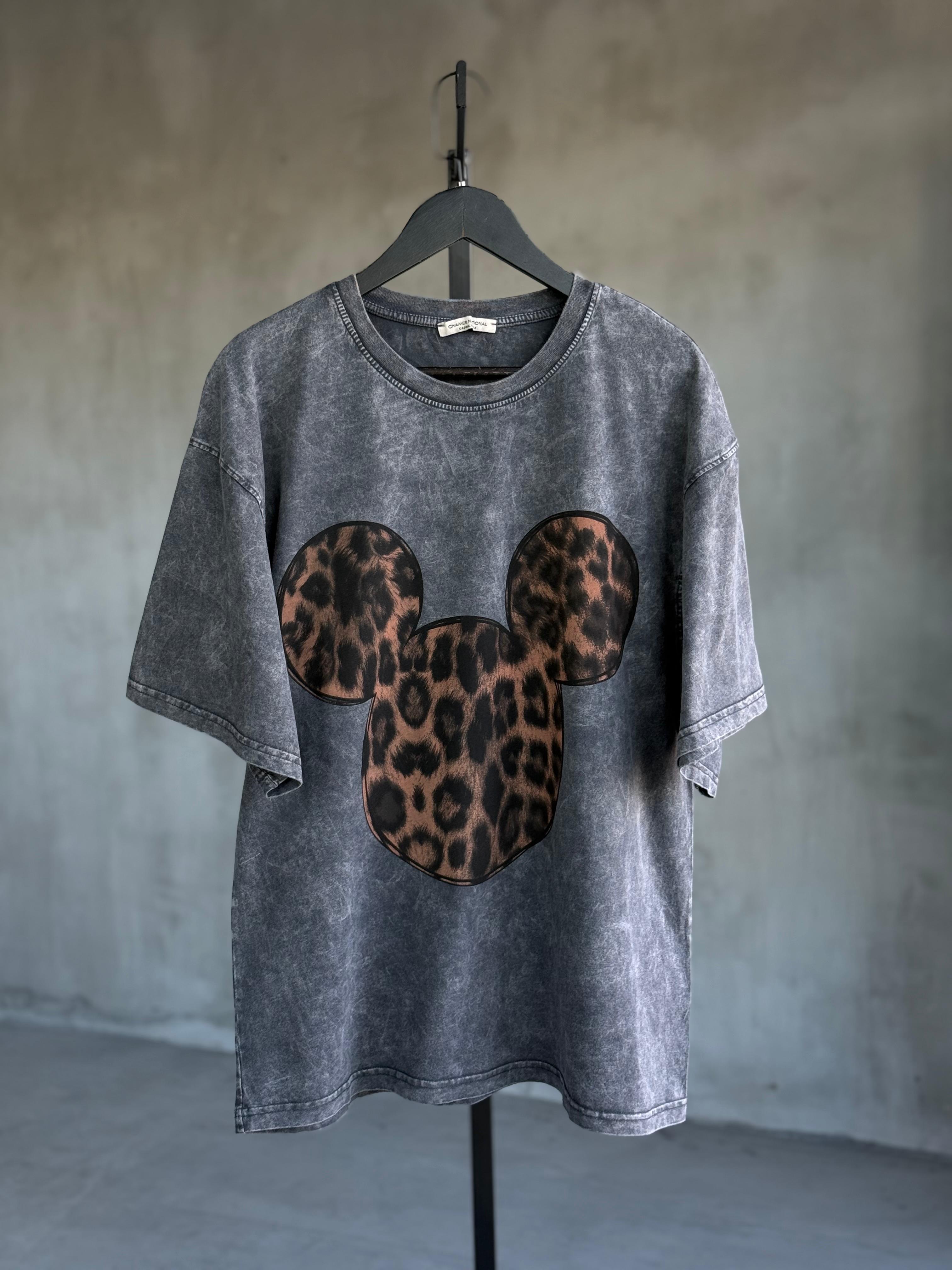 Taş Yıkamalı Mickey Leopar Baskılı Oversize Dokuma Tişört (Antrasit)