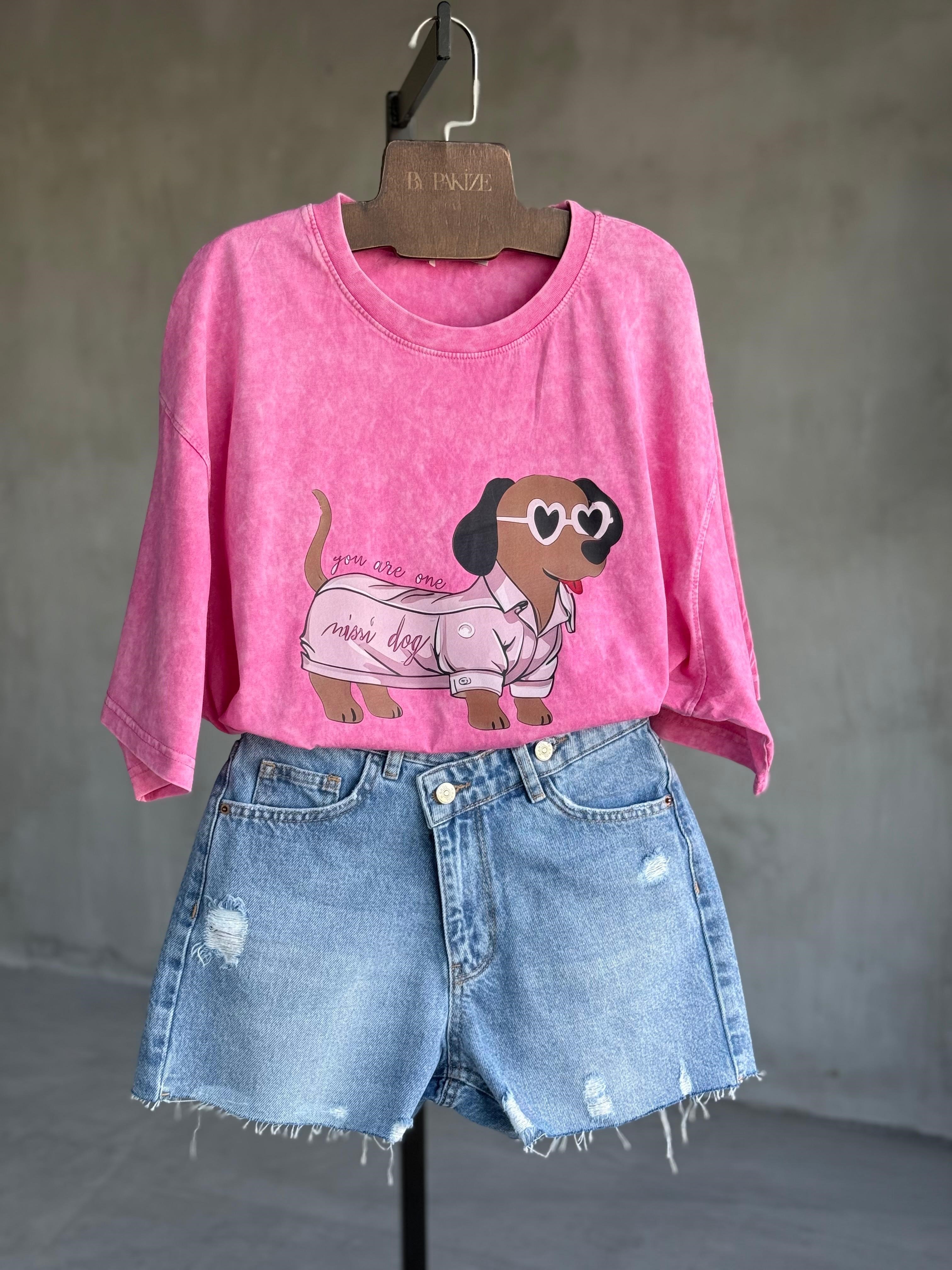 Taş Yıkamalı Oversize Gözlüklü Köpek Baskılı Dokuma Tişört  (Pembe)