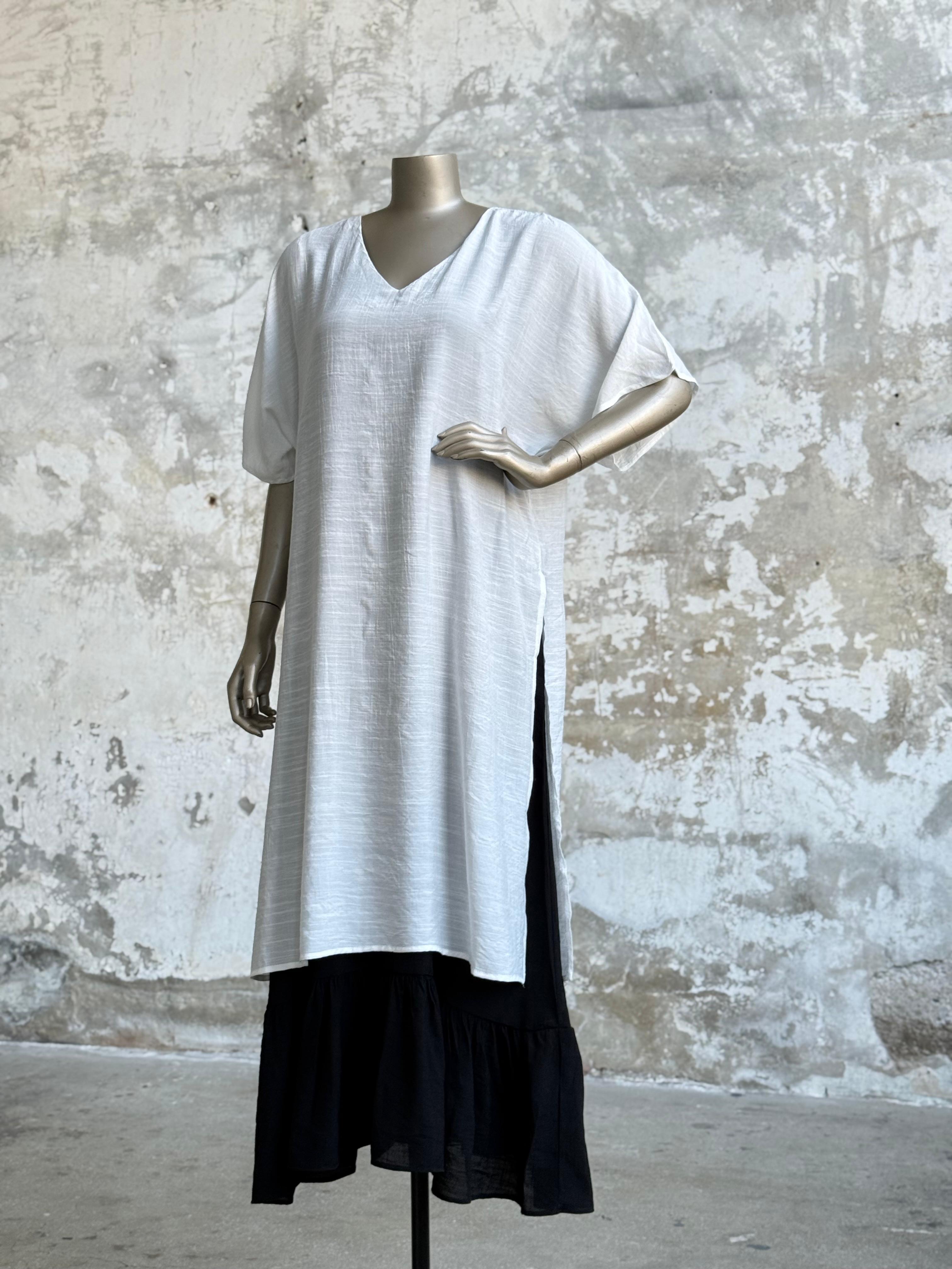 Tasarım Çift Katlı V Yaka Basic Elbise (Beyaz)