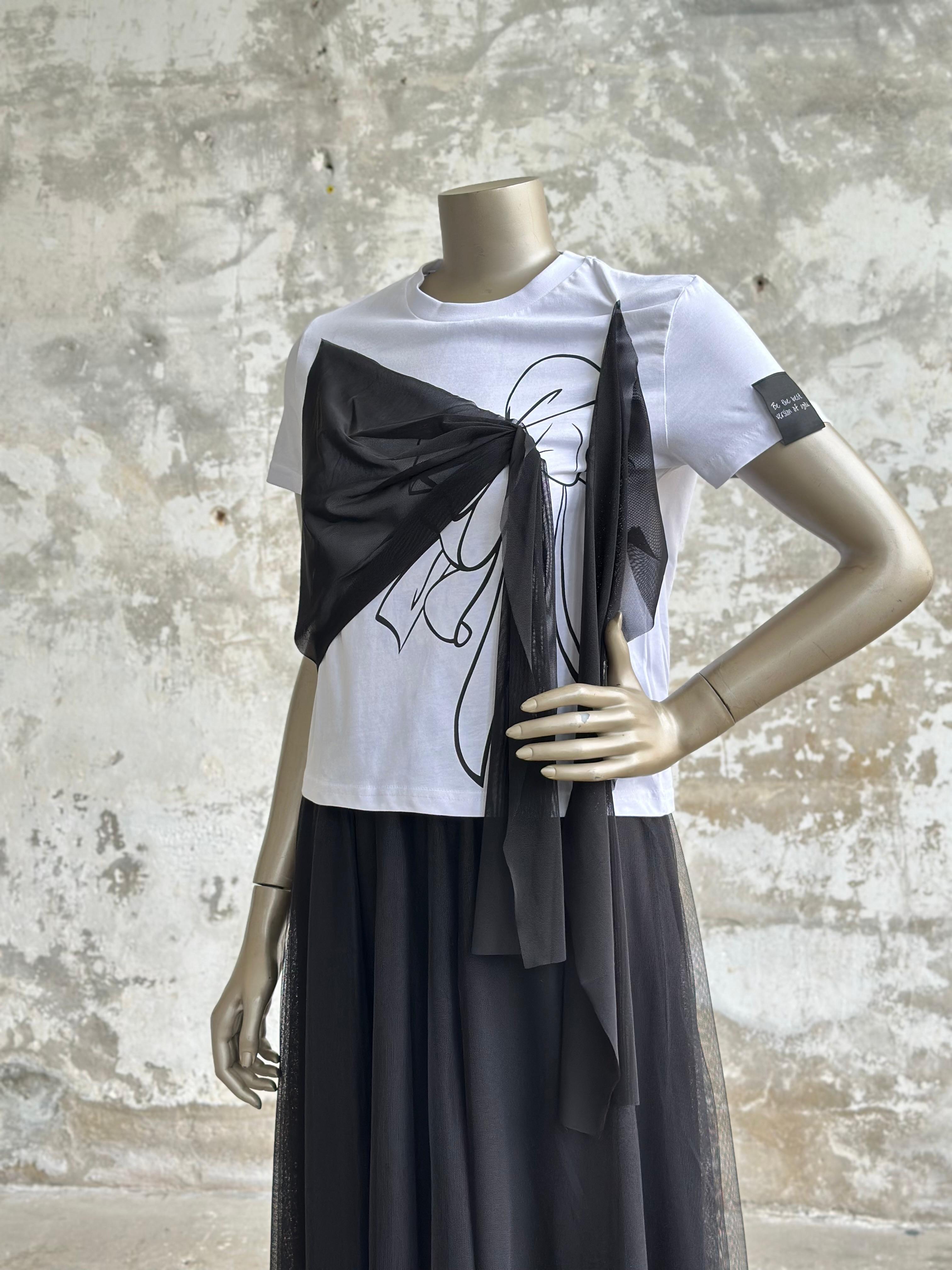 Tasarım Tül Ekleme Detaylı Tişört (Beyaz)