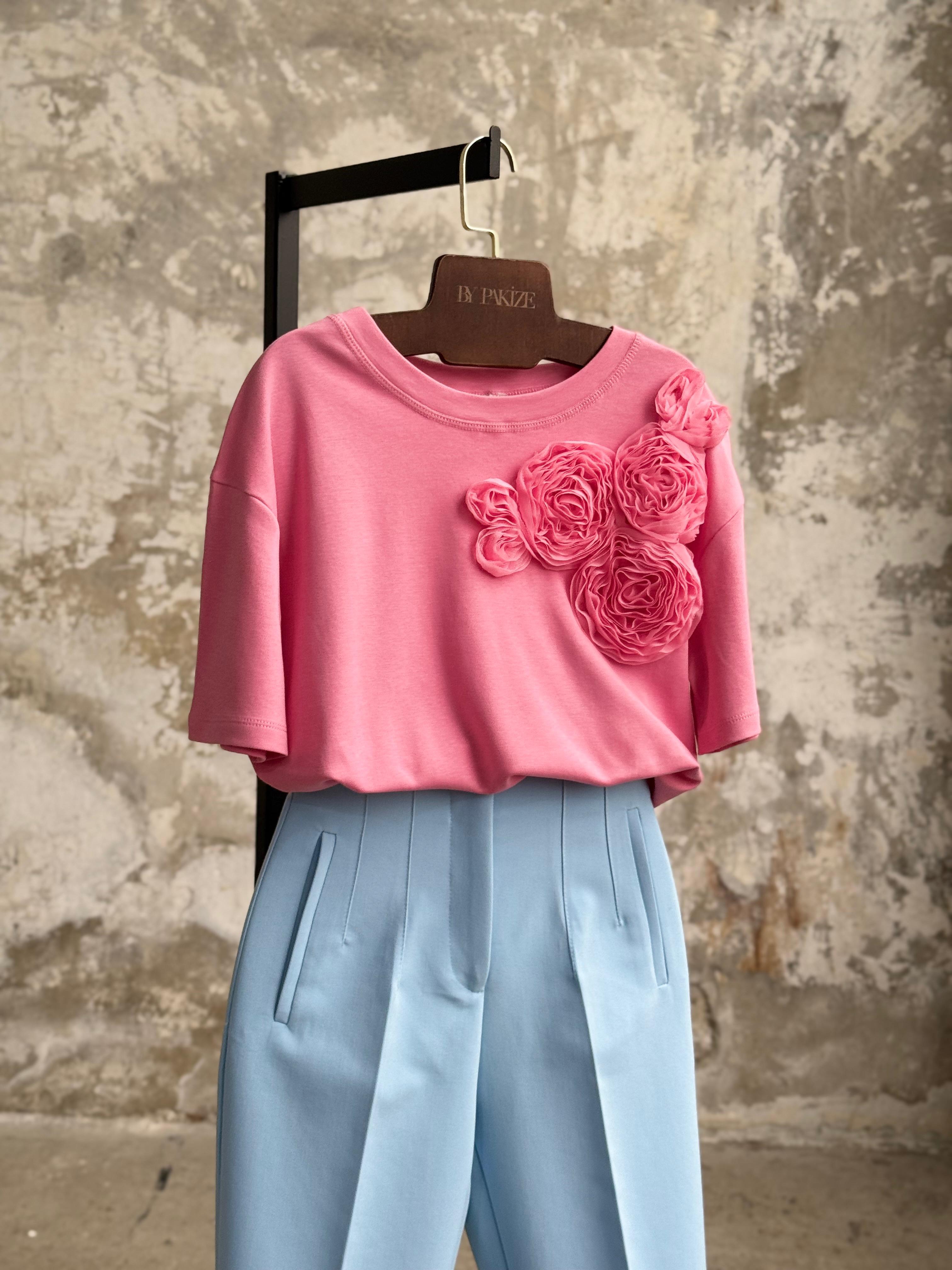 Tül Kumaş Çiçek İşçilikli Tişört (Pembe)