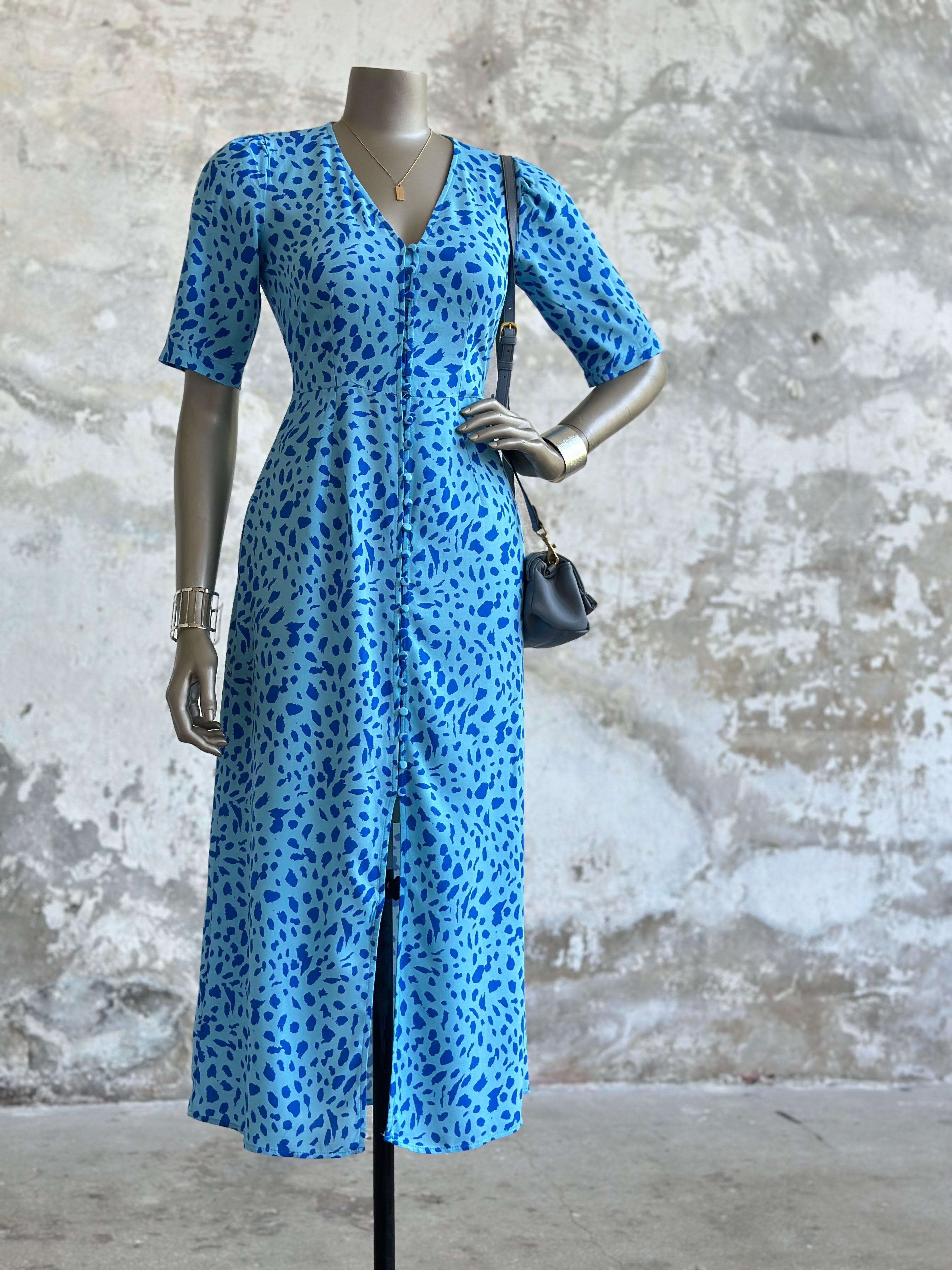 V Yaka Benek Desenli Elbise (Mavi)