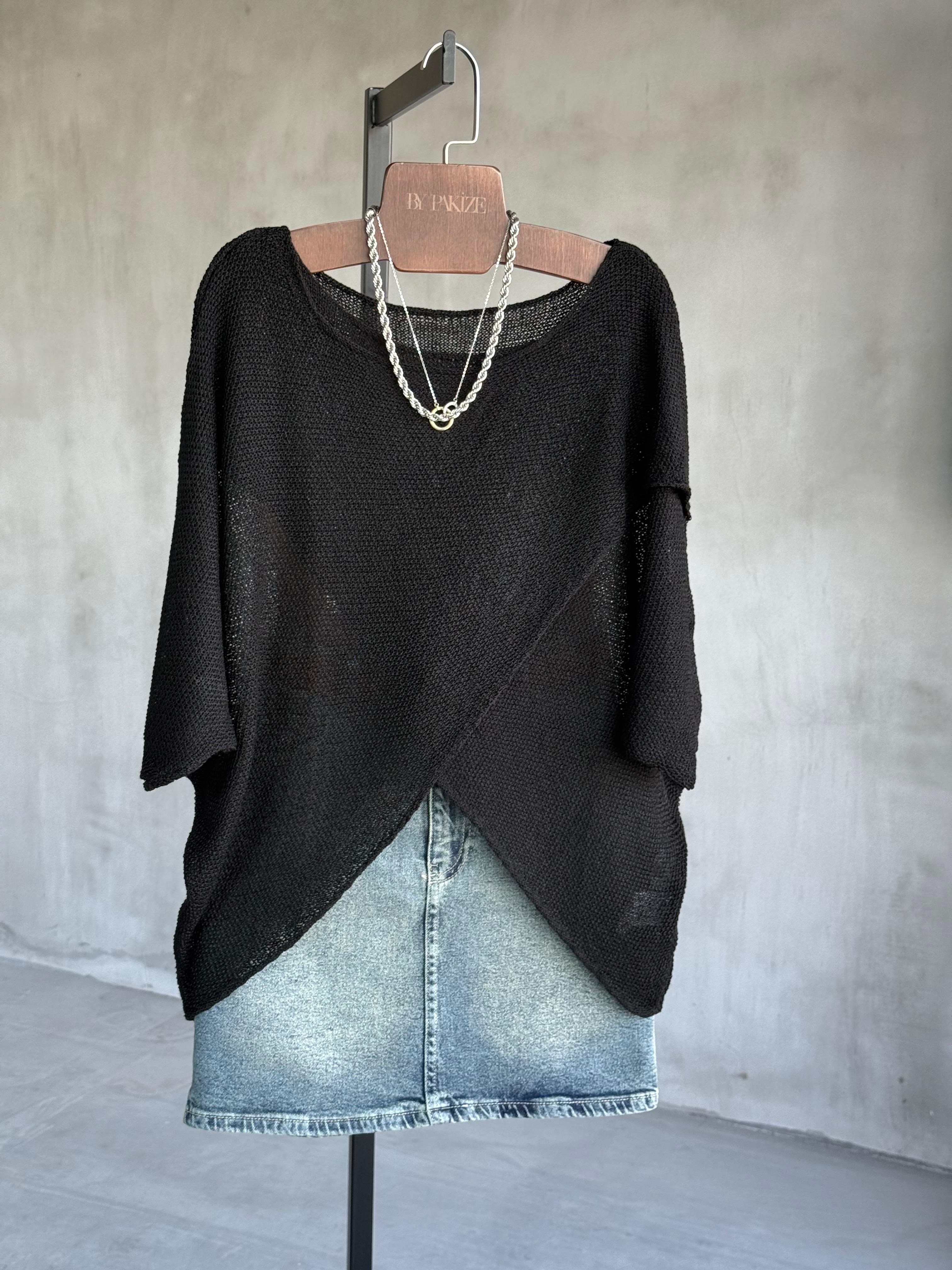 Verev Kesim Asimetrik Merserize Bluz (Siyah)