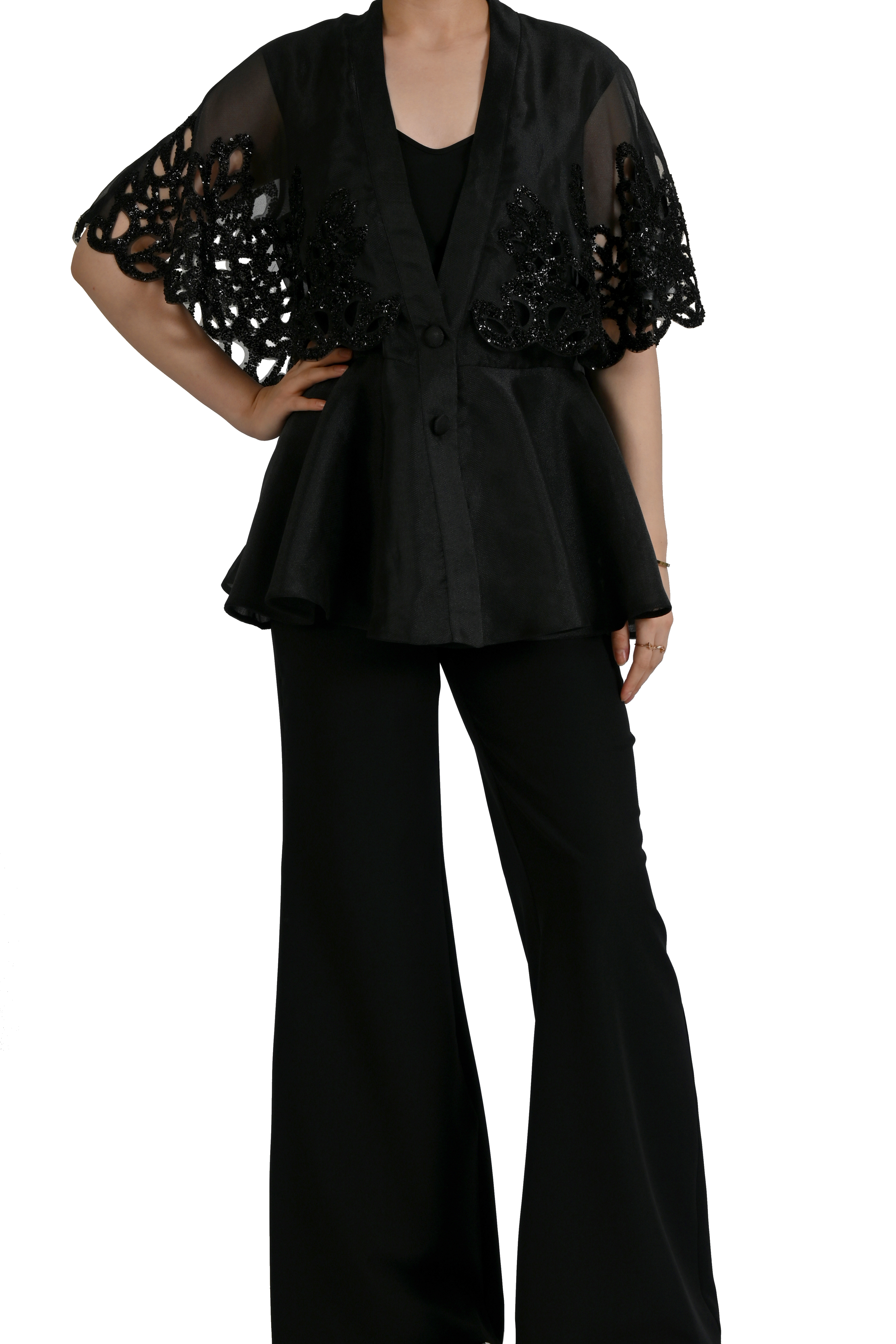 DANTEL KOLLU SİYAH PEPLUM CEKET
