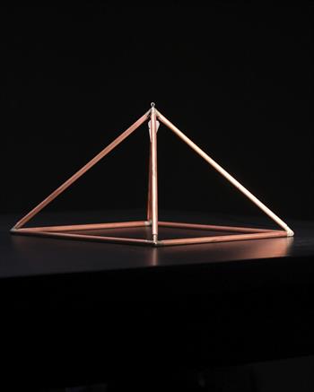 Bakır Piramit (30 CM)