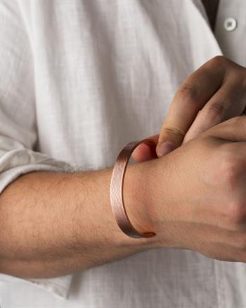 Çizgi Desenli 5 Motifli Prime Bakır Bilezik