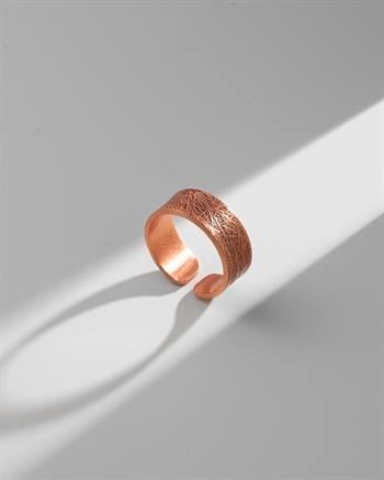 Doku Desenli Bakır Yüzük (8 mm)