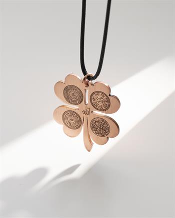 Dualı Yonca Tasarımlı Bakır Kolye