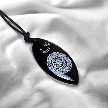 Hilye-i Şerif Siyah Badem Kesim Akik Taşı Kolye