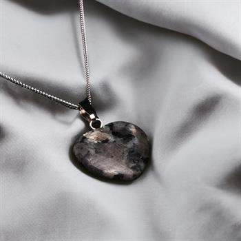 Kalp Kesim Labradorit Taşı Kolye