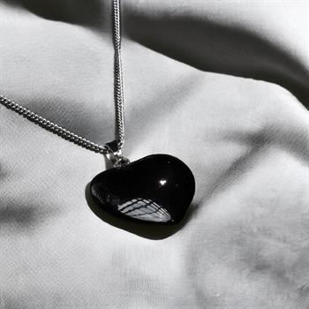 Kalp Kesim Oniks Taşı Kolye