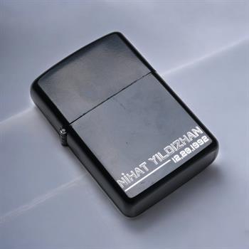 Özelleştirilebilir Klasik Siyah Zippo Çakmak